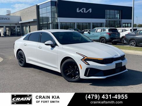 New 2026 Kia K5 LXS image 1