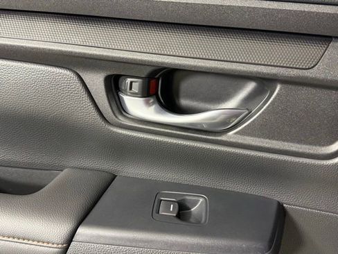 Used 2023 Honda CR-V Sport image 24