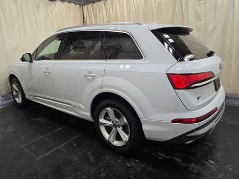Certified 2025 Audi Q7 3.0T Premium w/ Convenience Package image 10