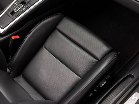 Used 2012 Porsche 911 Carrera S RWD image 32