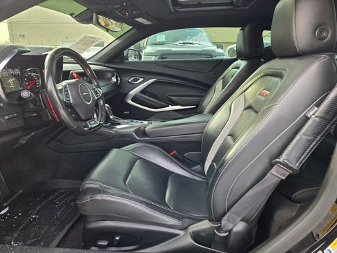 Used 2020 Chevrolet Camaro SS image 29
