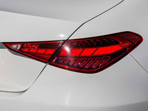 Certified 2025 Mercedes-Benz C 300 Sedan image 8