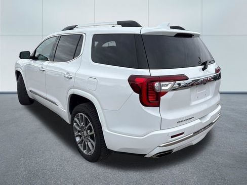 Used 2023 GMC Acadia Denali AWD/4WD image 2