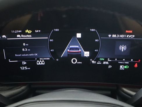 Used 2025 Audi Q5 Premium w/ Convenience Package image 33