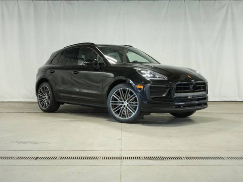 New 2026 Porsche Macan image 9