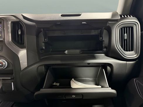 Used 2023 GMC Sierra 1500 Pro w/ Convenience Package image 20