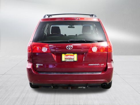 Used 2006 Toyota Sienna LE FWD image 6