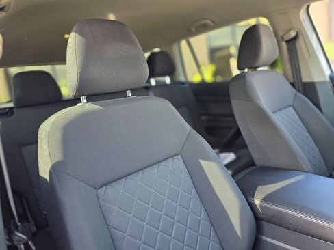 Used 2018 Volkswagen Atlas S image 17