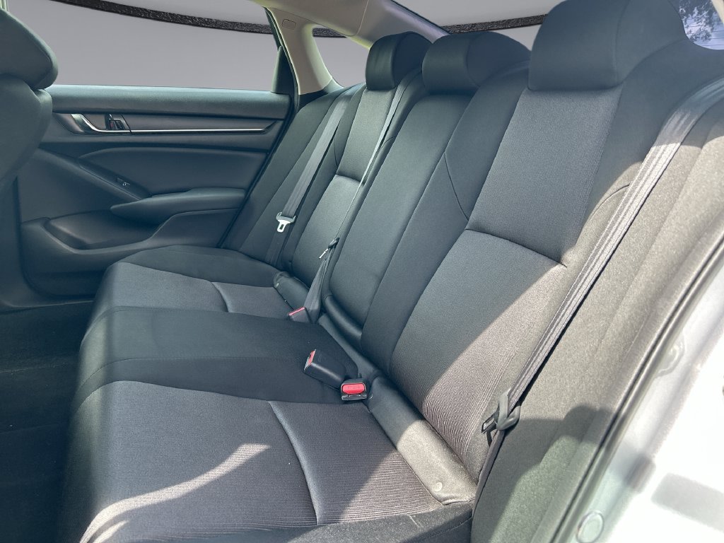 Used 2018 Honda Accord LX image 27