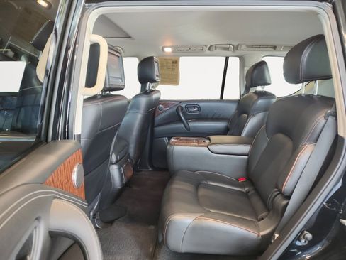 Used 2019 Nissan Armada Platinum w/ Captain's Chairs Package AWD/4WD image 27