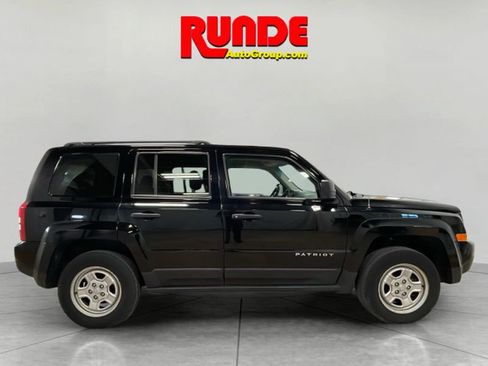 Used 2015 Jeep Patriot Sport image 6