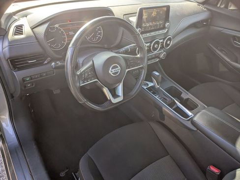 Used 2023 Nissan Sentra SV image 11