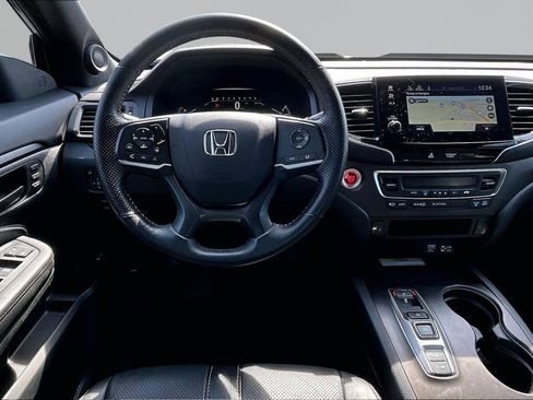 Used 2022 Honda Passport TrailSport image 9