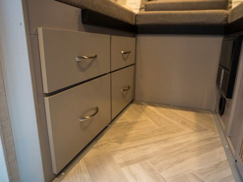 Used 2023 Mercedes-Benz Sprinter 4500 image 25