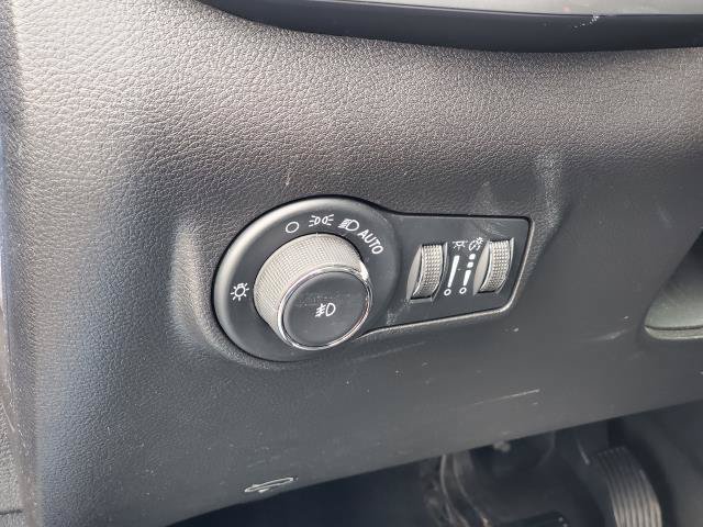 Certified 2022 Jeep Compass Latitude AWD/4WD image 7