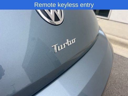 Used 2016 Volkswagen Beetle 1.8T Denim image 4