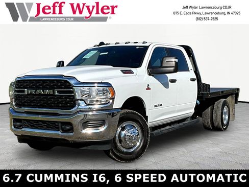 Used 2024 RAM 3500 SLT w/ Quick Order Package 2YG SLT AWD/4WD image 1