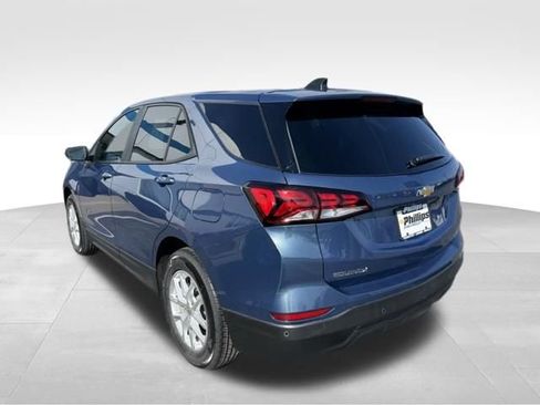 Used 2024 Chevrolet Equinox LS w/ LS Convenience Package image 14