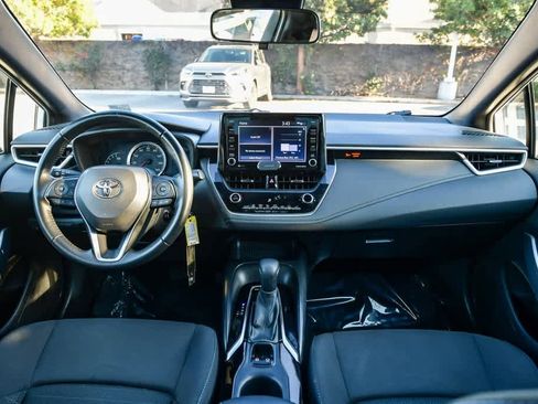 Used 2022 Toyota Corolla SE image 14