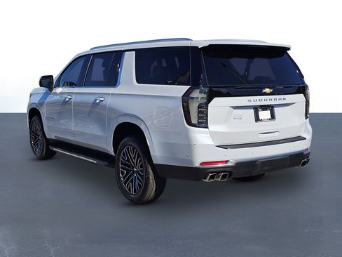 New 2026 Chevrolet Suburban High Country w/ Sun And Tow Package image 7