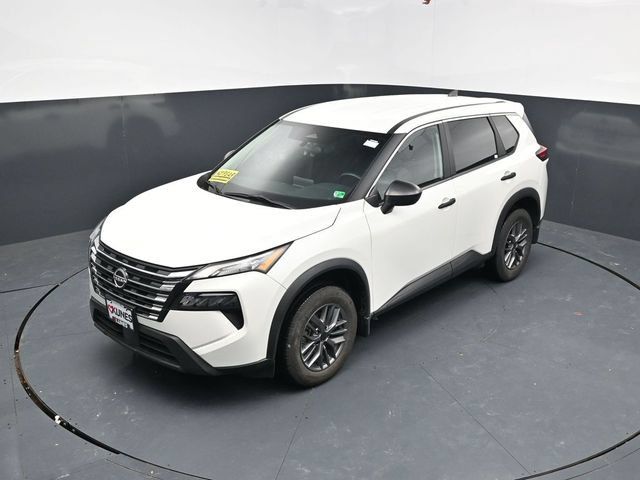 Used 2024 Nissan Rogue S AWD/4WD image 44