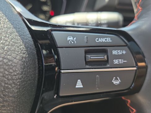 Certified 2025 Honda Pilot TrailSport image 27