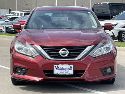 Used 2016 Nissan Altima 2.5 SV w/ Convenience Package FWD image 7