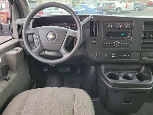 Used 2017 Chevrolet Express 2500 LT w/ LT Preferred Equipment Group image 11
