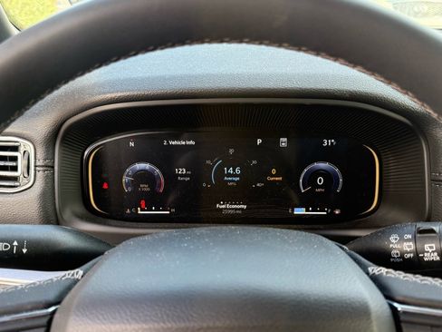 Used 2023 Jeep Wagoneer Series II w/ Convenience Group I image 13