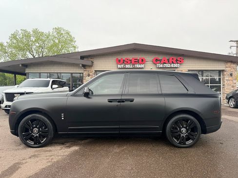 Used 2020 Rolls-Royce Cullinan AWD/4WD image 10