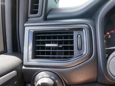 Used 2024 Nissan Titan PRO-4X w/ Pro-4x Convenience Package AWD/4WD image 29