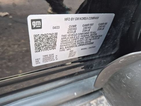 Used 2024 Buick Encore GX Preferred w/ Comfort Package FWD image 33