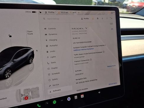 Used 2023 Tesla Model Y Long Range AWD/4WD image 23