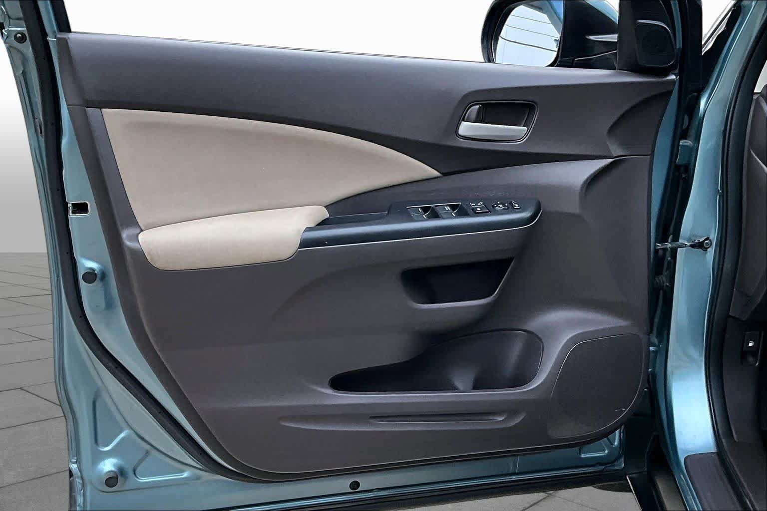 Used 2014 Honda CR-V EX image 21