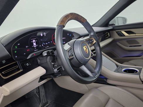 Used 2023 Porsche Taycan RWD image 14