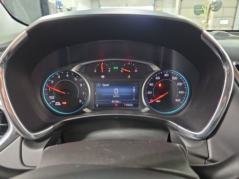 Used 2024 Chevrolet Equinox LT image 19