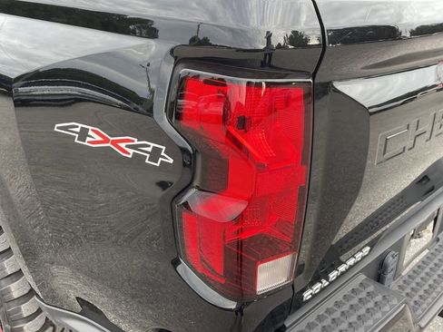 Certified 2023 Chevrolet Colorado LT w/ LT Convenience Package II image 8