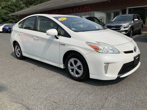 Used 2012 Toyota Prius Four FWD image 3