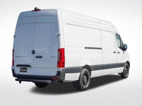 New 2025 Mercedes-Benz Sprinter 2500 image 6