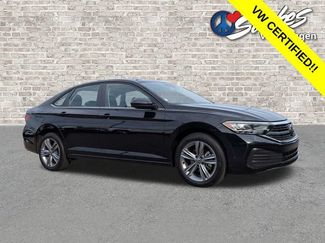 Used 2024 Volkswagen Jetta SE FWD video 2