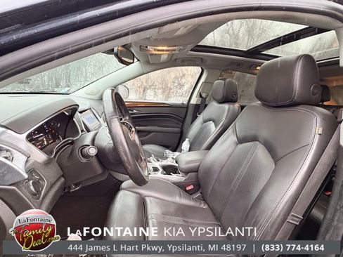 Used 2016 Cadillac SRX Luxury w/ Driver Awareness Package image 9