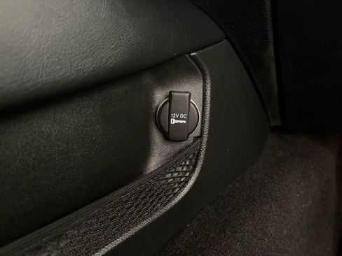 Used 2023 Dodge Challenger SXT w/ Blacktop Package image 27