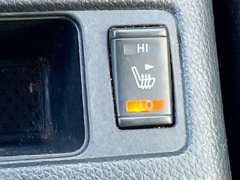 Used 2019 Nissan Rogue SL FWD image 21