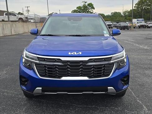 Used 2026 Kia Seltos S FWD image 12