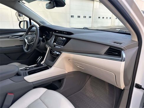 Certified 2023 Cadillac XT5 Premium Luxury image 23