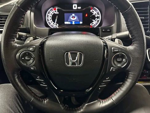 Used 2023 Honda Ridgeline Black Edition image 27