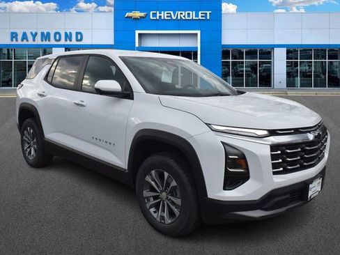 New 2026 Chevrolet Equinox LT w/ Safety and Technology Package AWD/4WD image 1