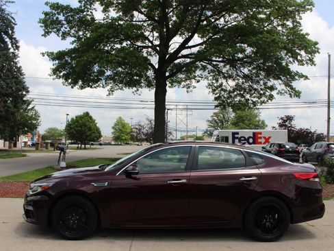 Used 2020 Kia Optima LX FWD image 6