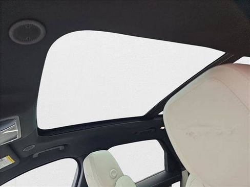 New 2026 Jaguar F-PACE R-Dynamic S AWD/4WD image 27