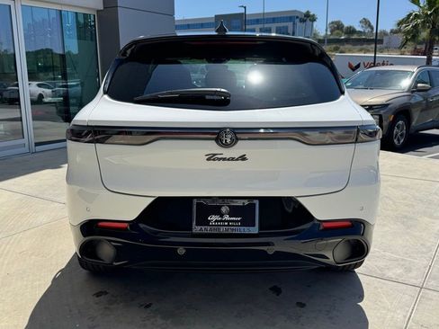 New 2026 Alfa Romeo Tonale Veloce w/ Quick Order Package 23H Volce AWD/4WD image 6